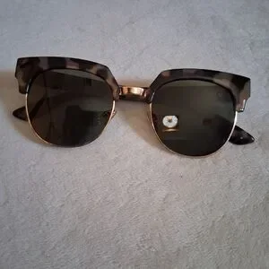 Versace | Accessories | Versace Valentina 969 Aviator  display picture 3